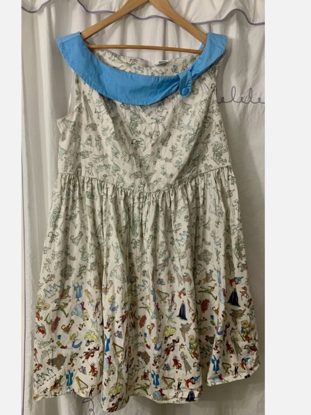 Disney The Dress Shop Ink and Paint Animated Characters Dress 2X No Belt